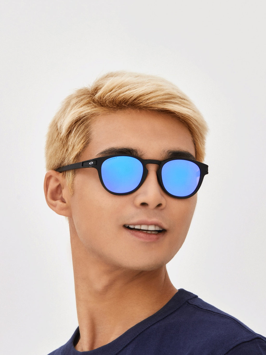 Oakley OO9265 Latch Unisex Round Prizm Sunglasses