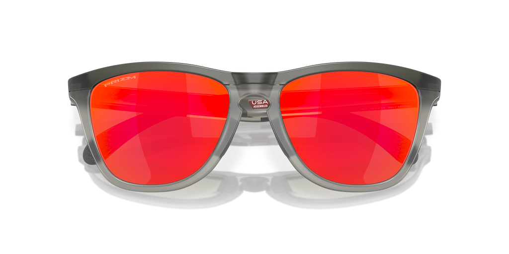 Oakley OO9284 Frogskins Range Men's Round Prizm Sunglasses - Matte Grey Smoke Frame