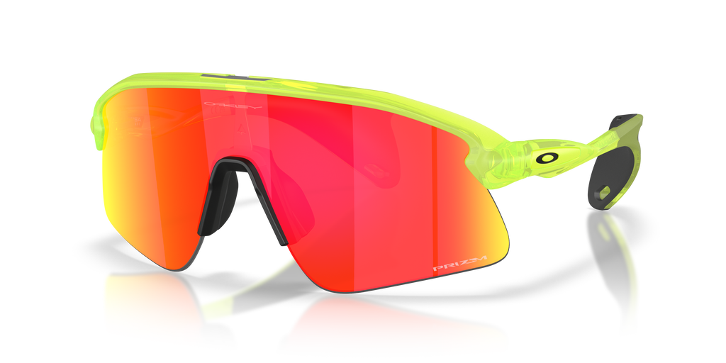 Oakley OO9517 Stunt Devil Unisex Rectangle Prizm Sunglasses - Matte Uranium Frame