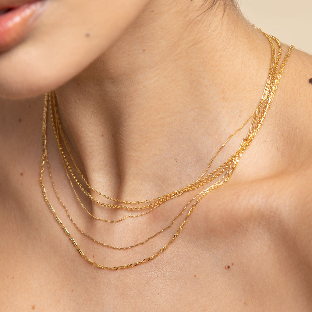 Miyu Chain Necklace in Solid Gold