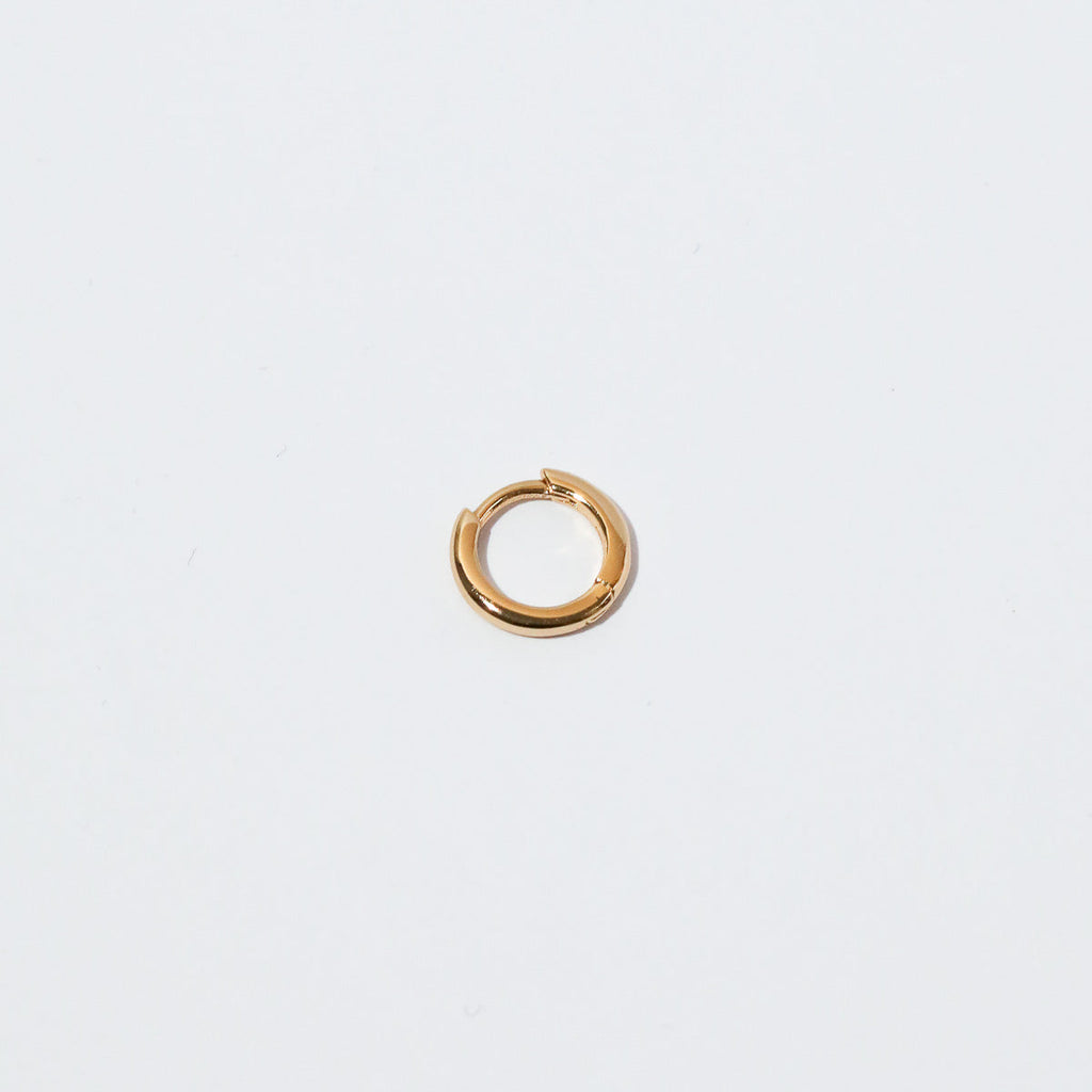 Essential 8mm Hoop in Gold