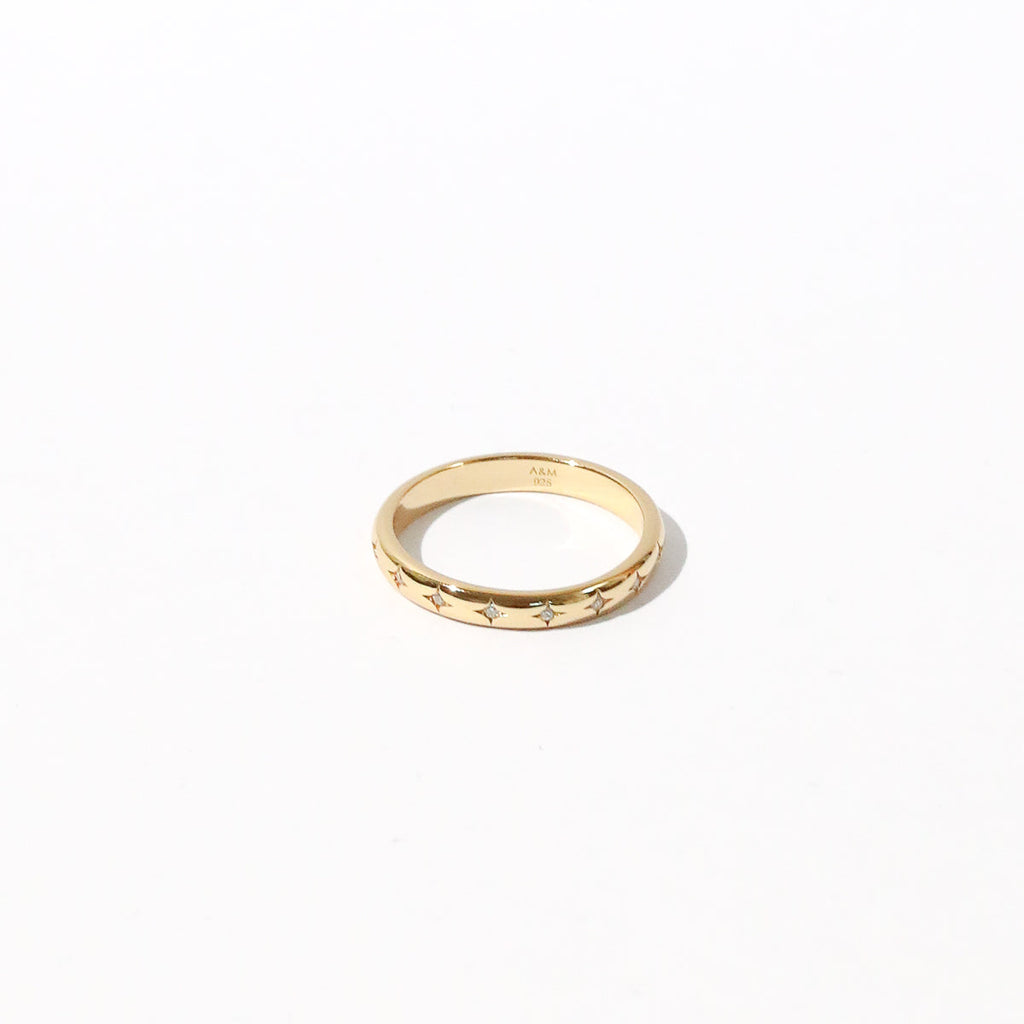 Cosmic Star Band Ring in Gold