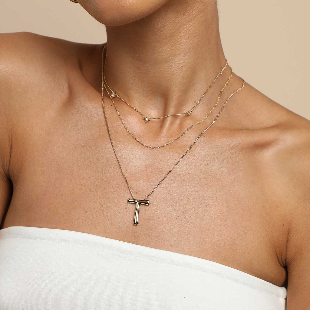 T Initial Bold Pendant Necklace in Gold