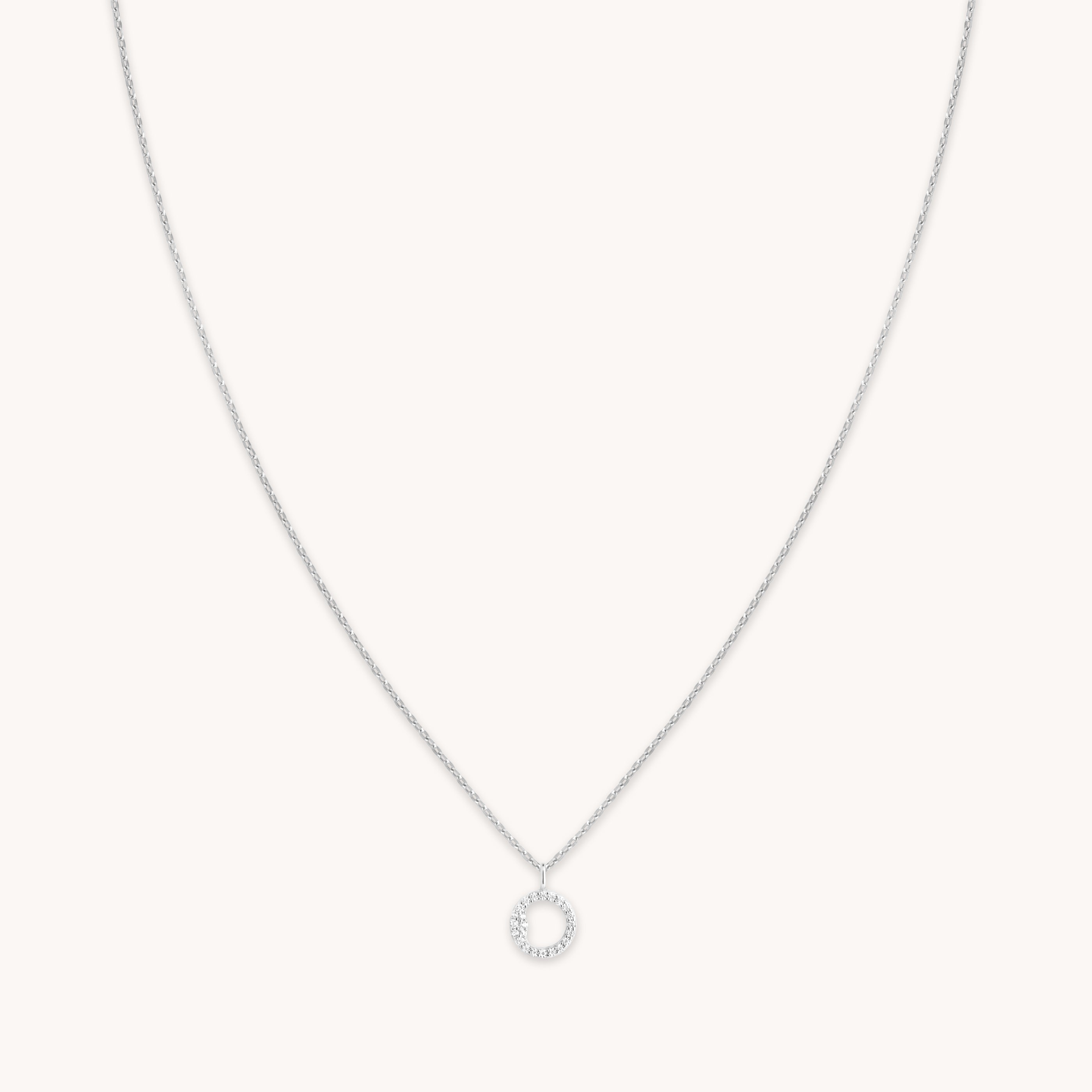 O Initial Pavé Pendant Necklace in Silver