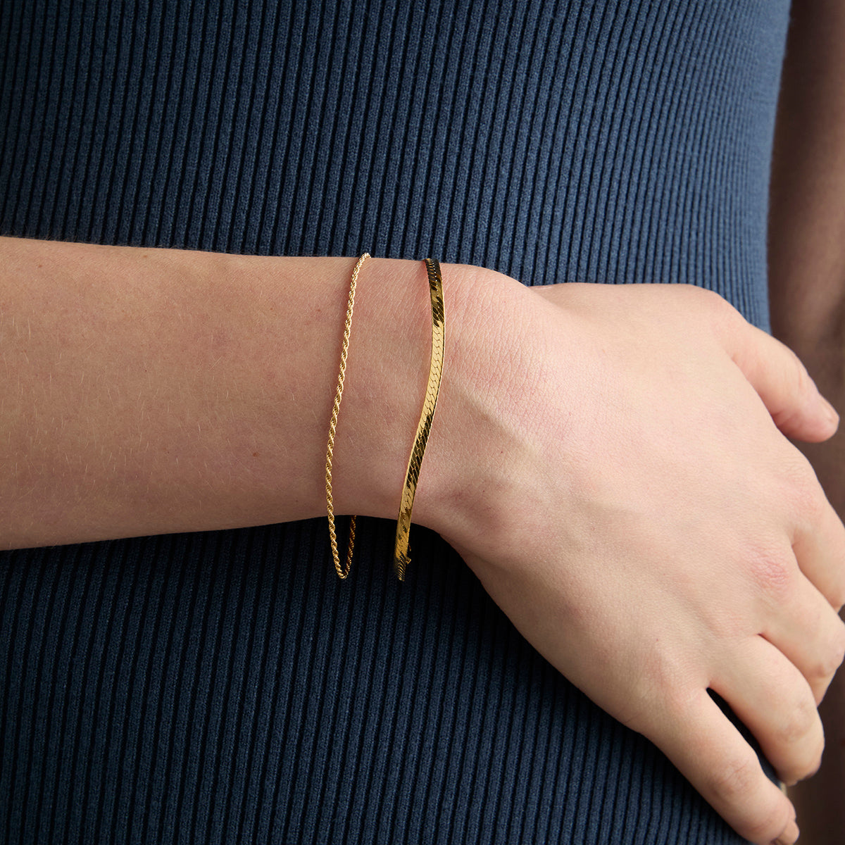 Essential Snake Chain Bracelet in Gold