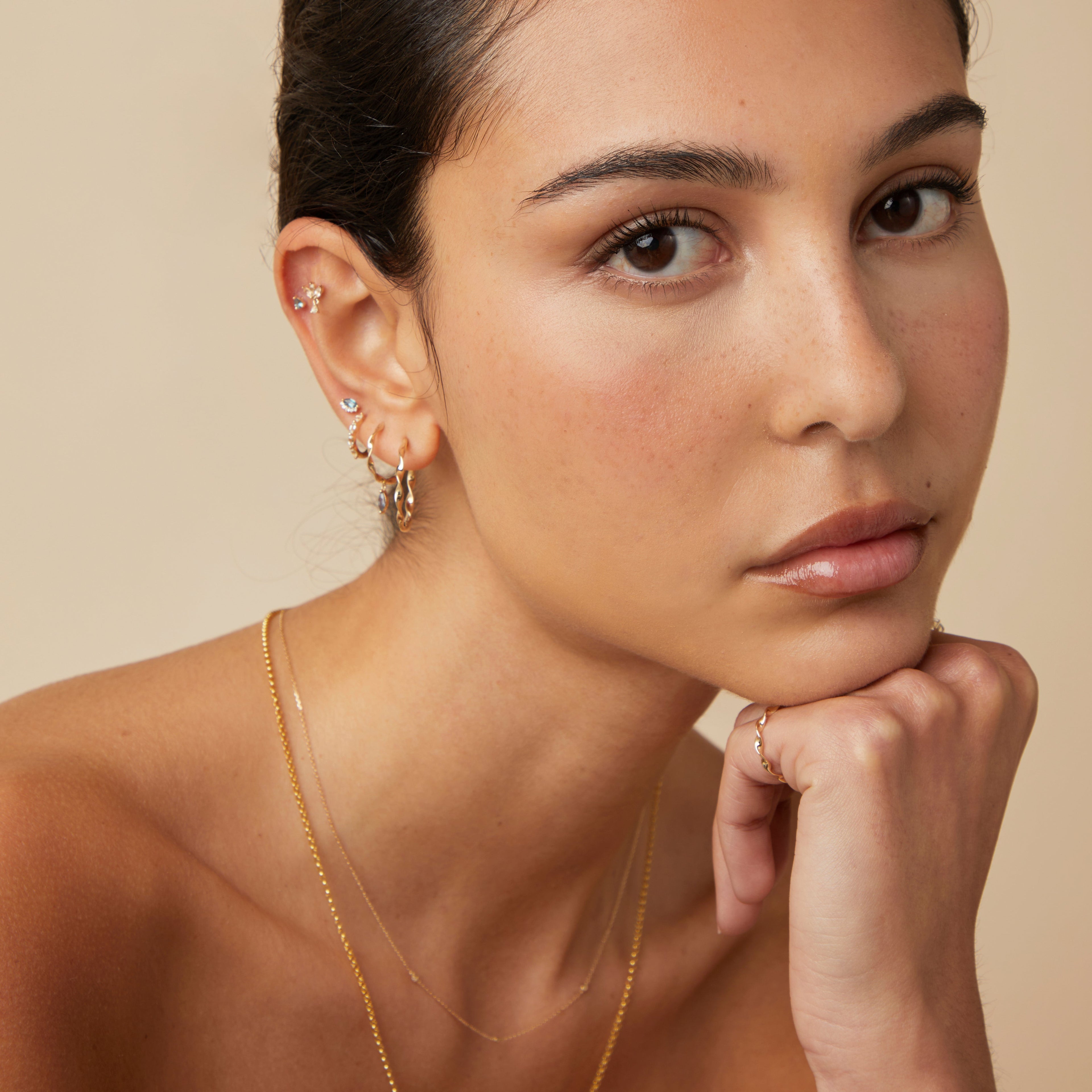 Twist Large Hoops in Solid Gold