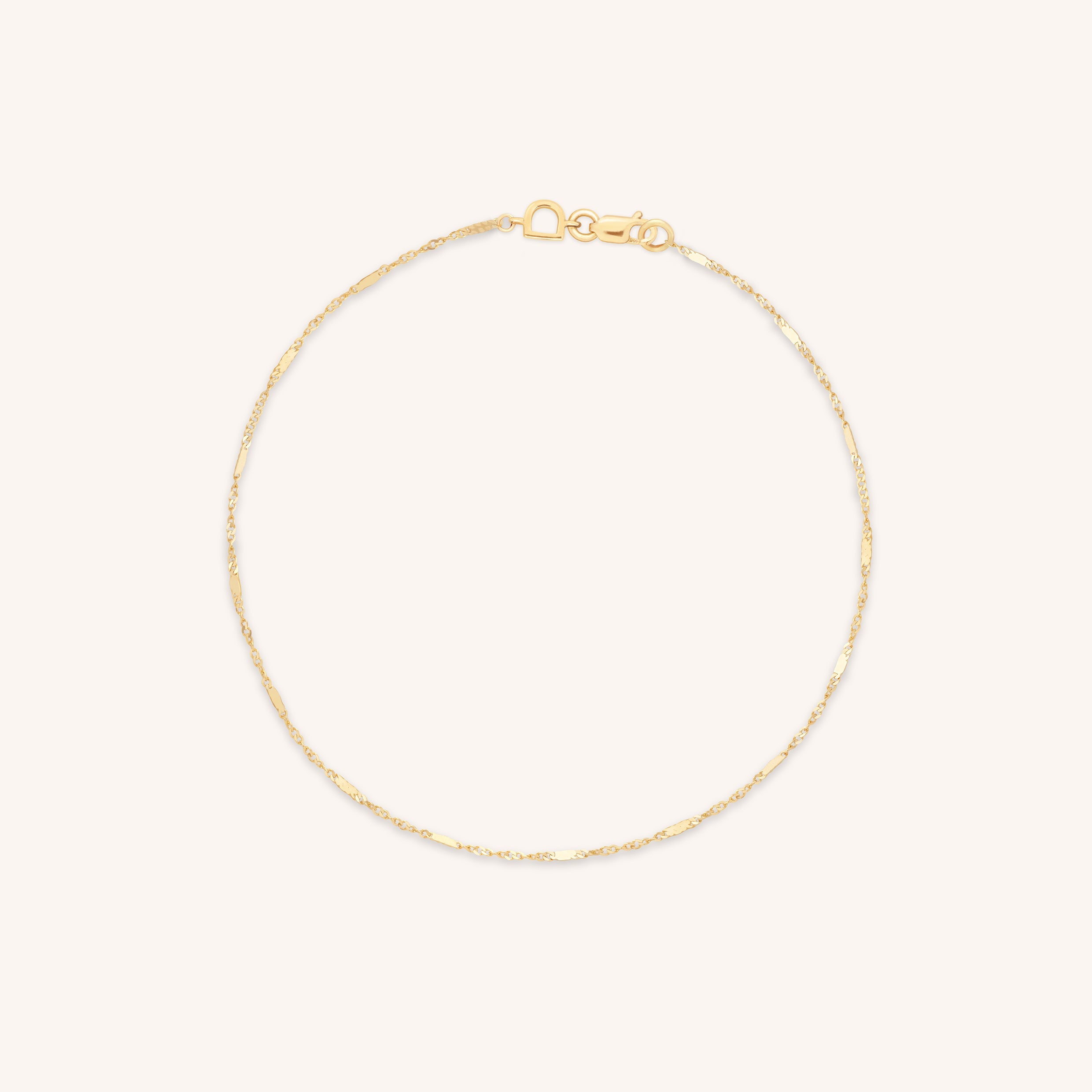 Astrid Story Chain Bracelet in Solid Gold