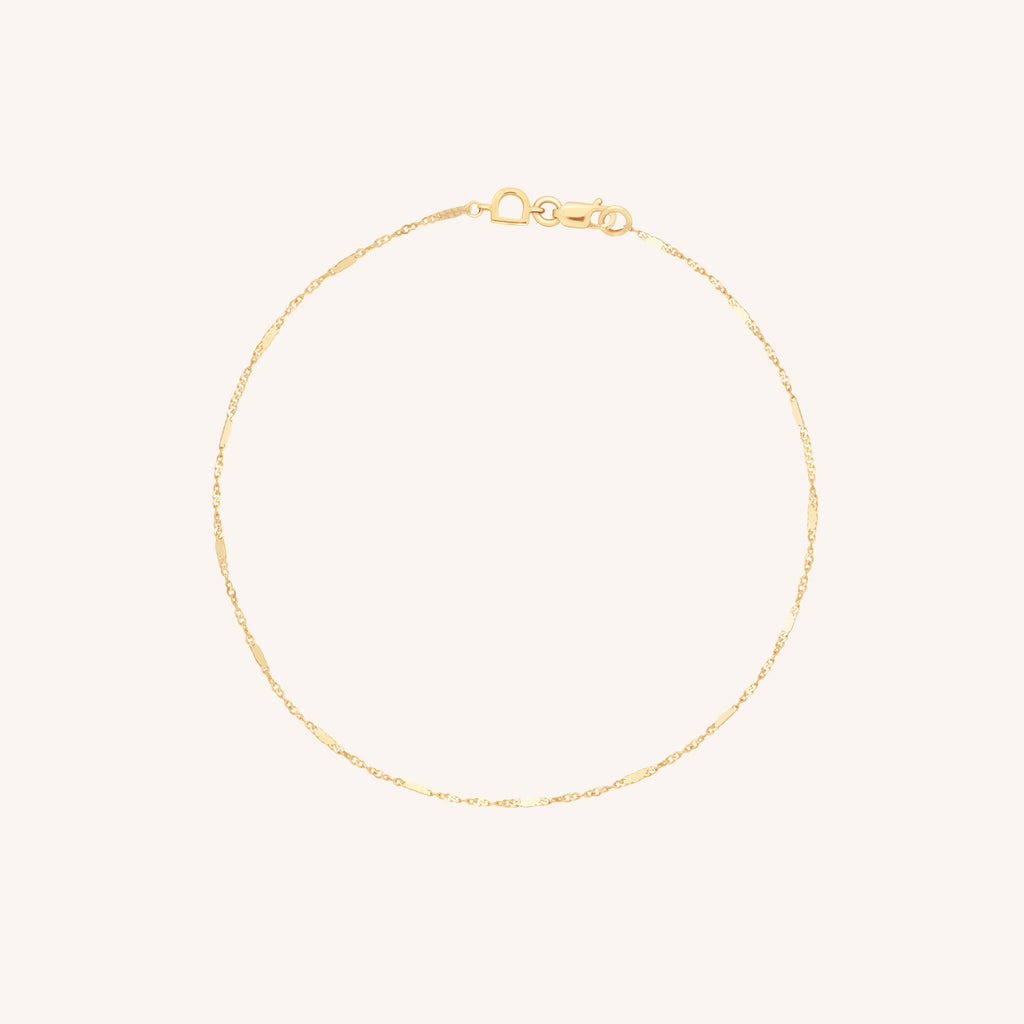 Astrid Chain Bracelet in Solid Gold