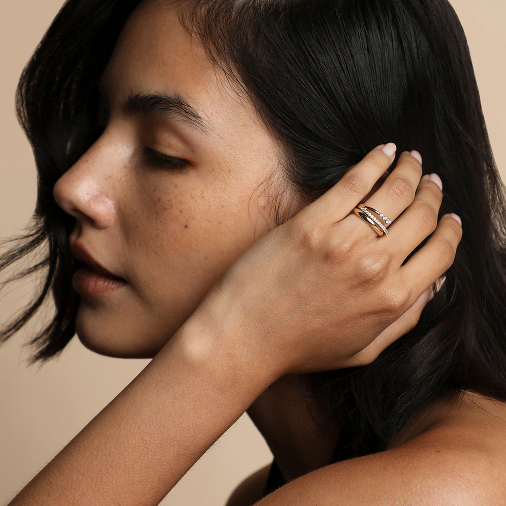 Hidden Diamond Milestone Ring in Solid Gold