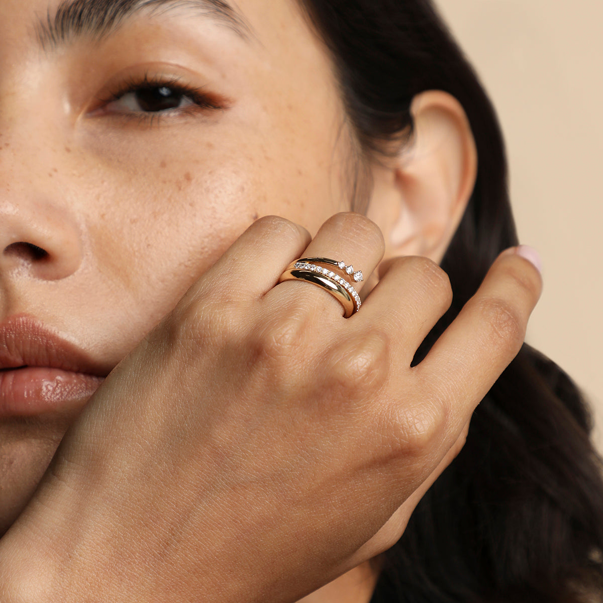 Illusion Diamond Milestone Ring in Solid Gold