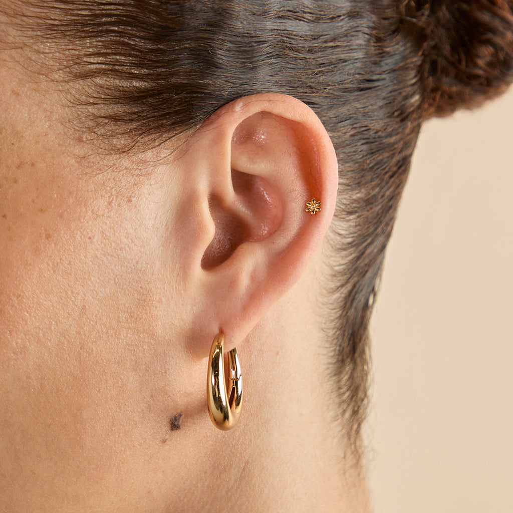 Flower Titanium Piercing Stud in Gold