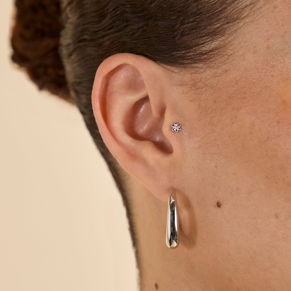 Flower Titanium Piercing Stud in Platinum