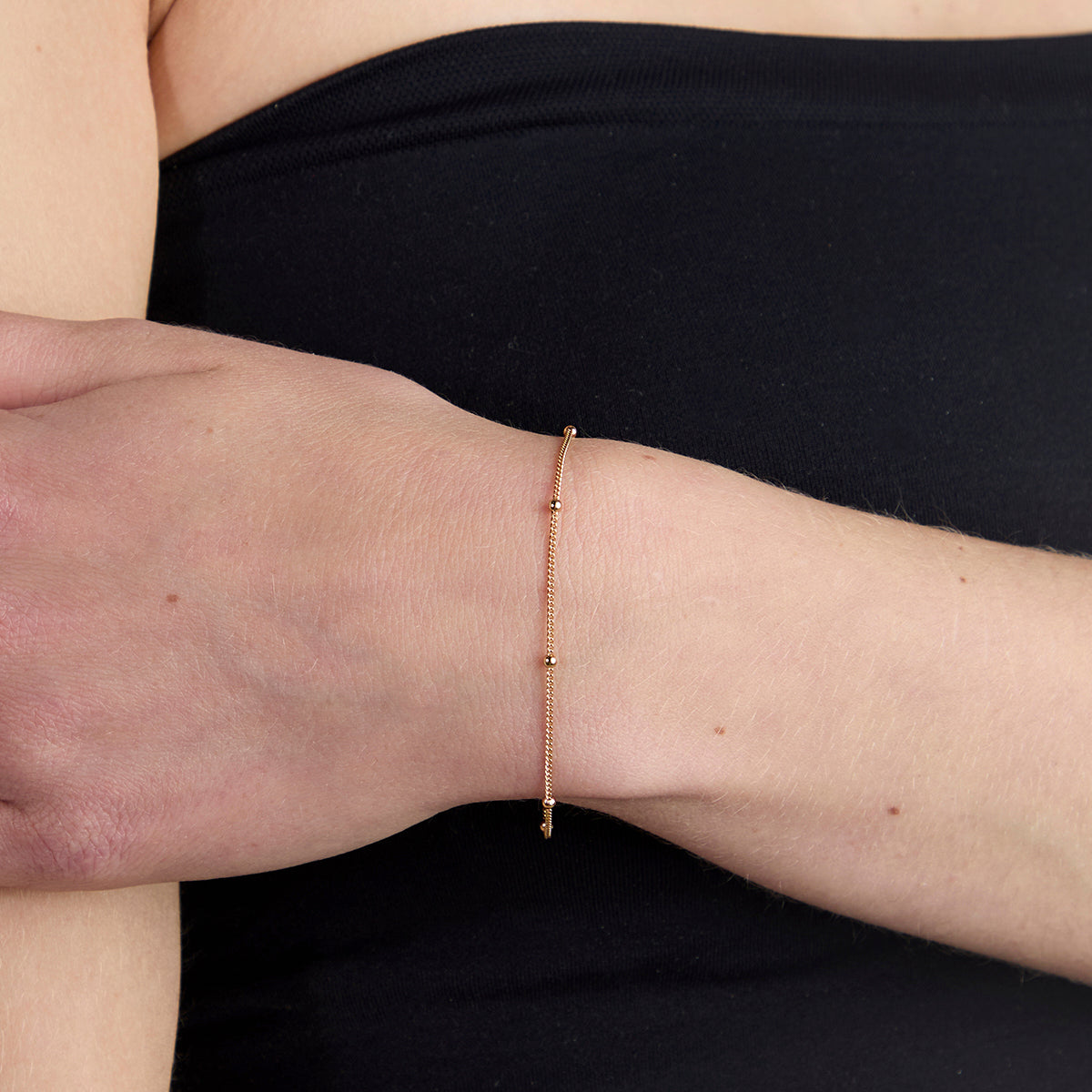 Essential Beaded Chain Bracelet in Gold