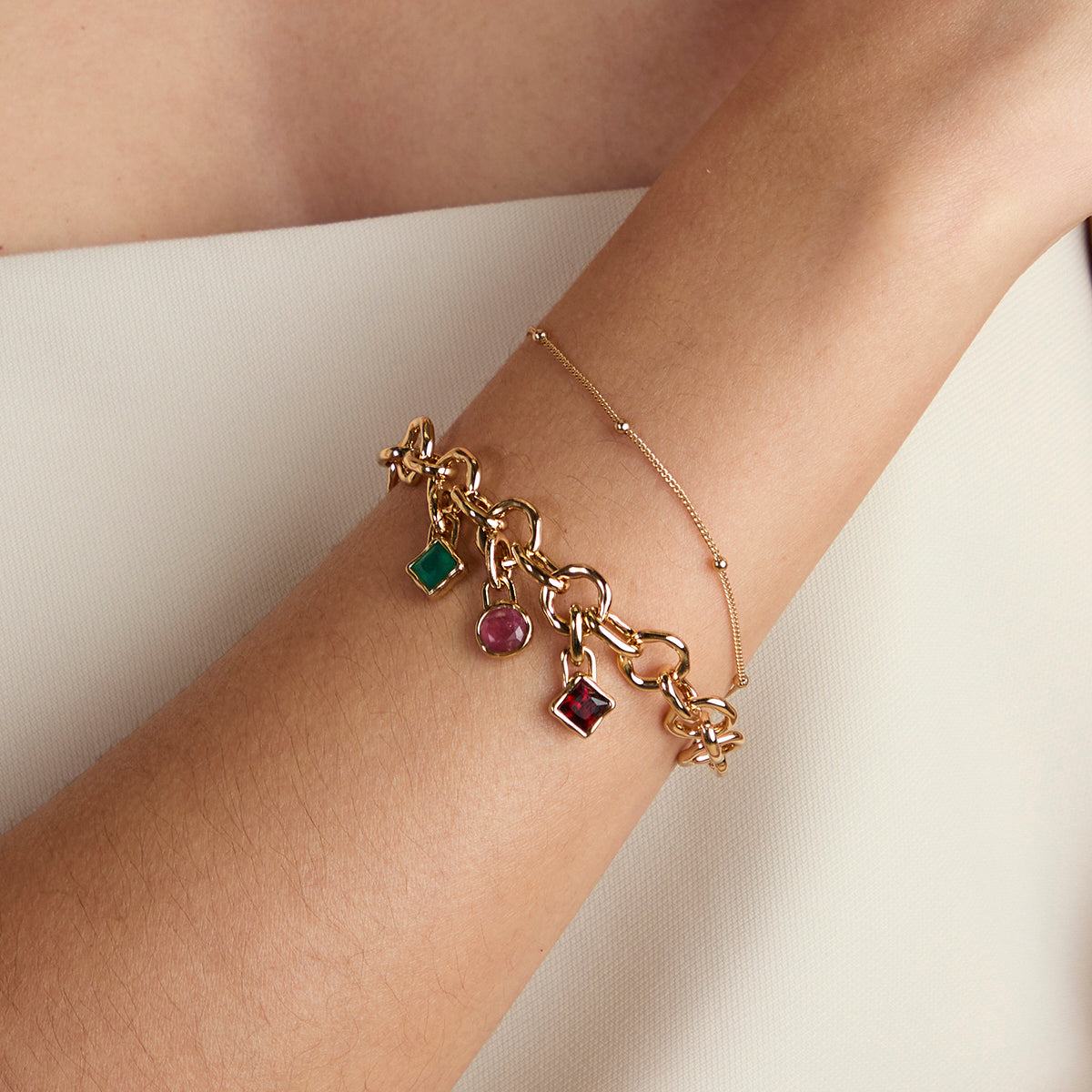 Essential Beaded Chain Bracelet in Gold