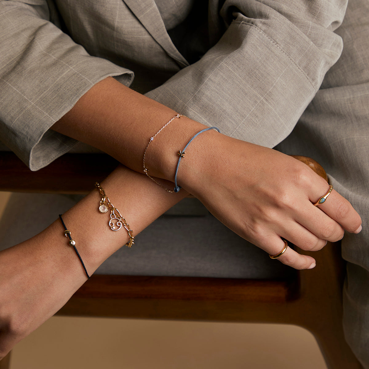 Story Strand Bracelet in Blue