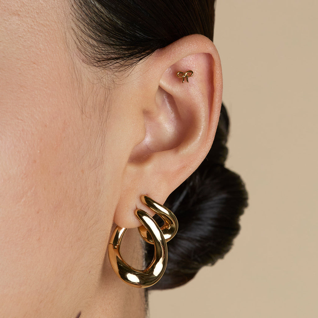Bow Titanium Piercing Stud in Gold