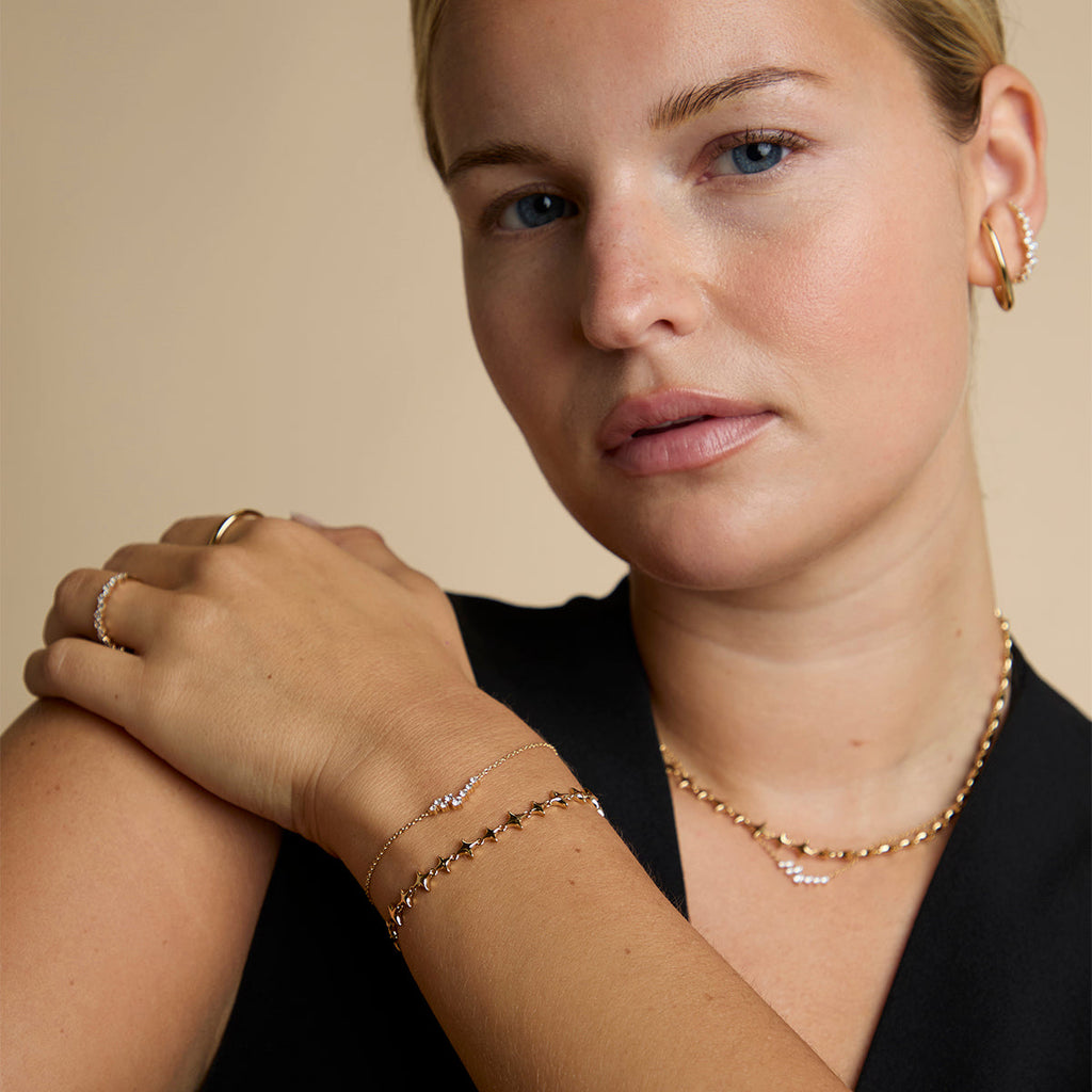 Cosmic Star Chain Bracelet in Gold