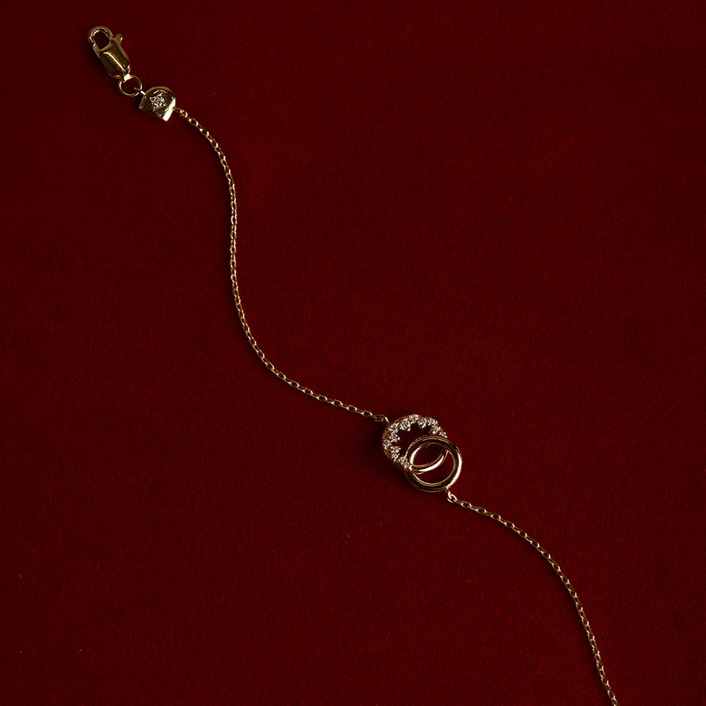 Orbit Crystal Pendant Bracelet in Gold