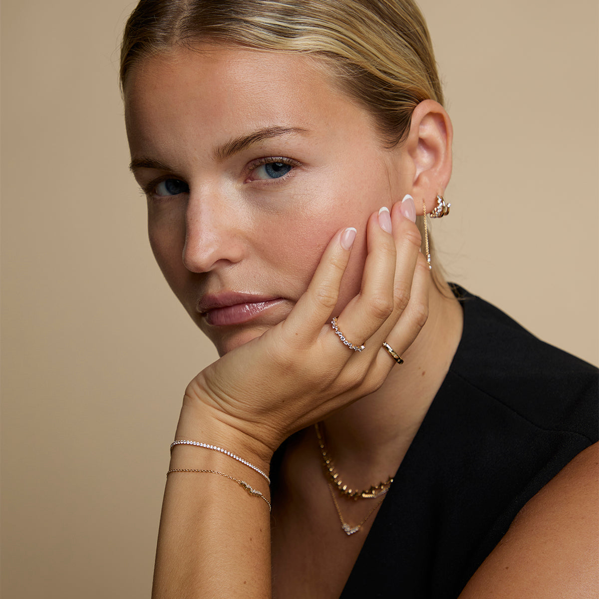 Crystal Scatter Band Ring in Gold