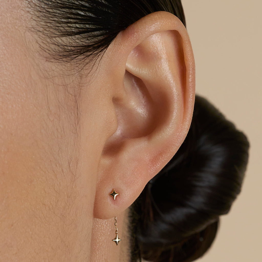 Cosmic Star Chain Studs in Solid Gold
