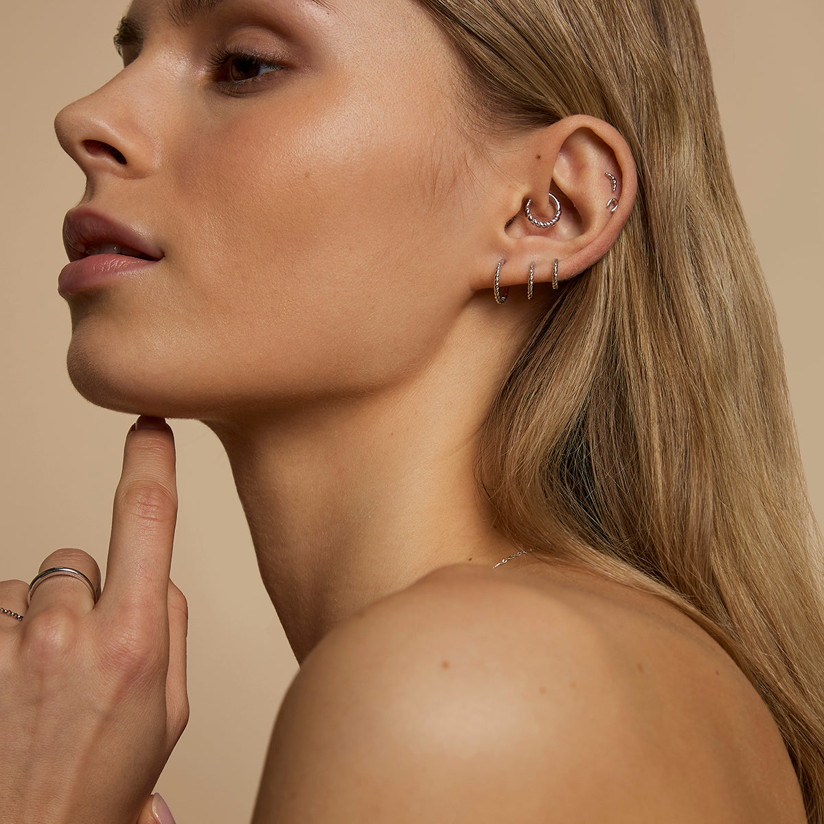 Horseshoe Piercing Stud in Solid White Gold