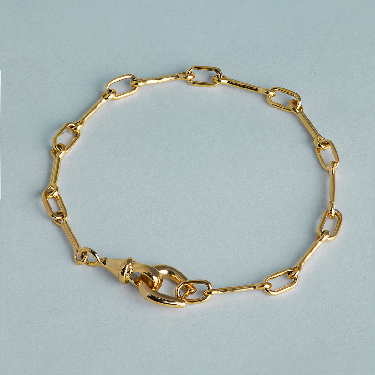 Hardware Chain Bracelet in Gold