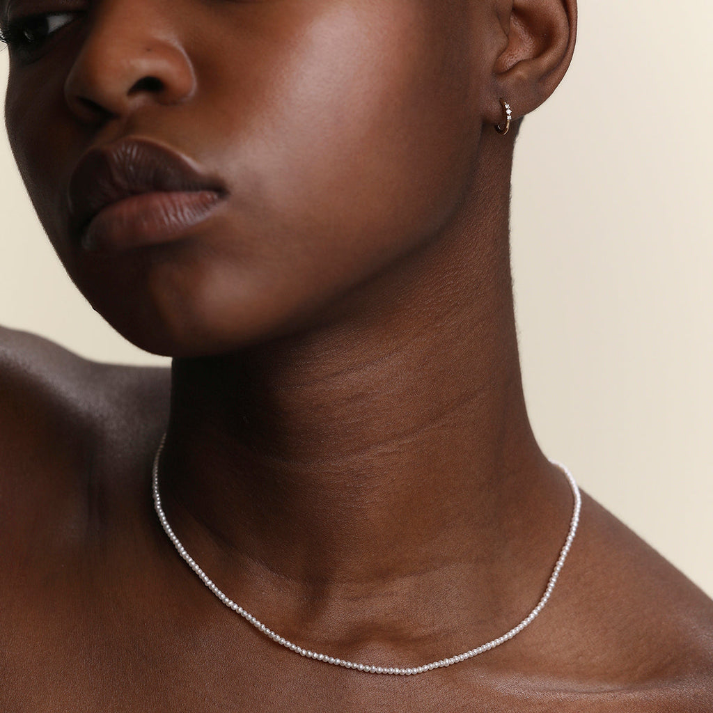 Pearl Necklace in Solid Gold