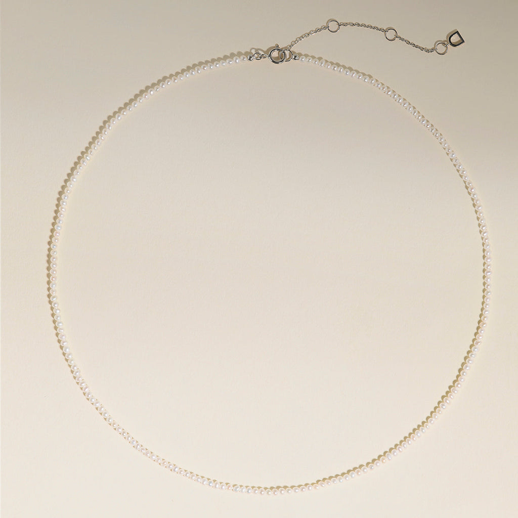 Pearl Necklace in Solid White Gold