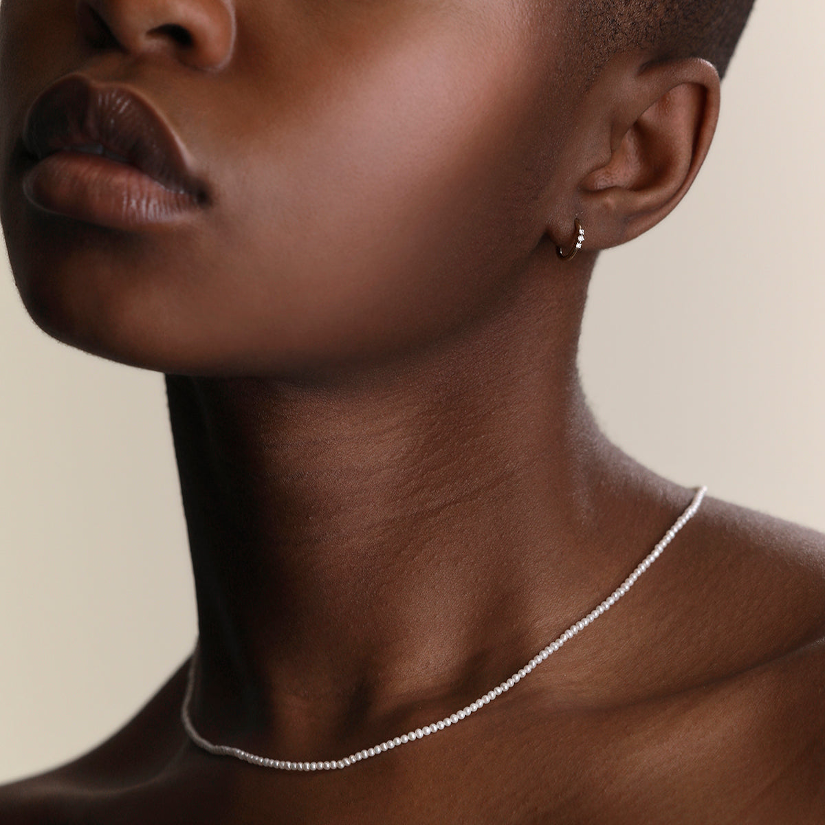 Pearl Necklace in Solid White Gold