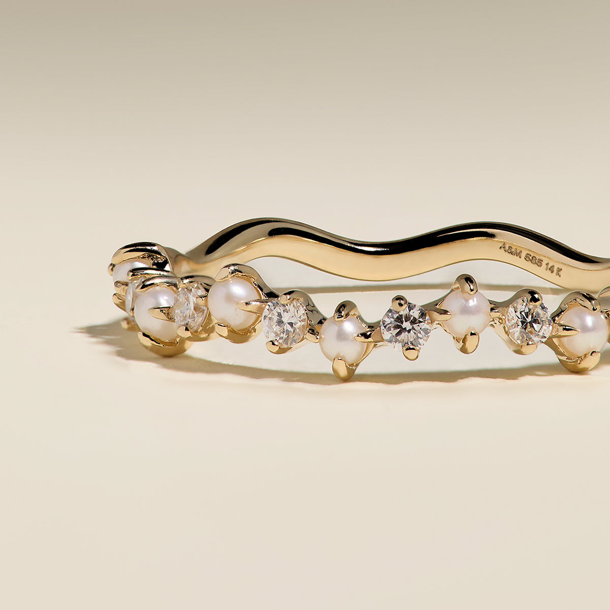 Diamond & Pearl Scalloped Ring in Solid Gold