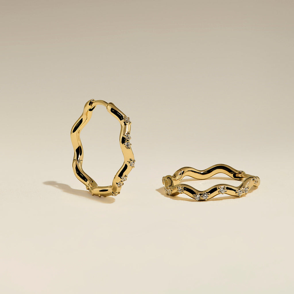 Scalloped Crystal Medium Hoops in Gold