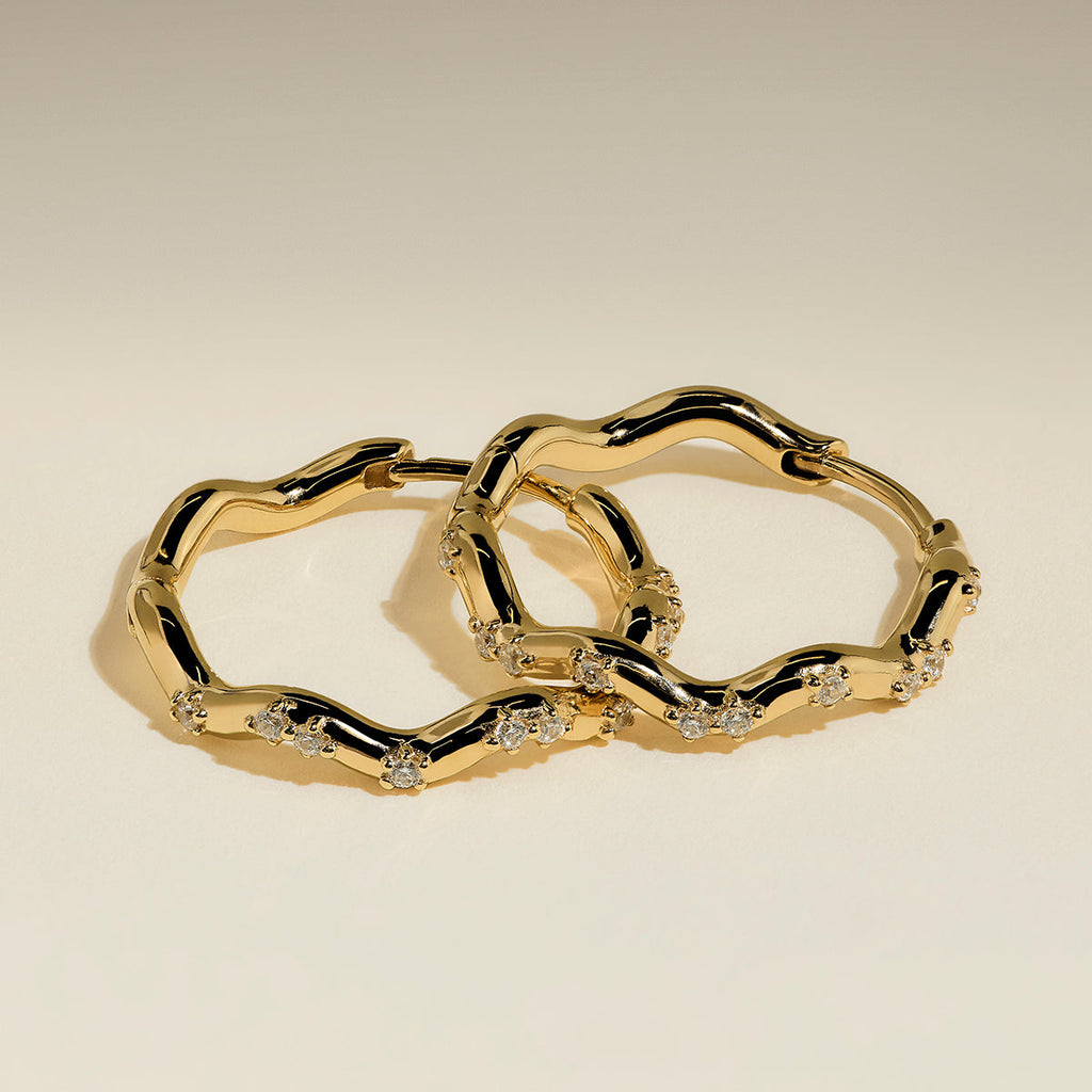 Scalloped Crystal Medium Hoops in Gold