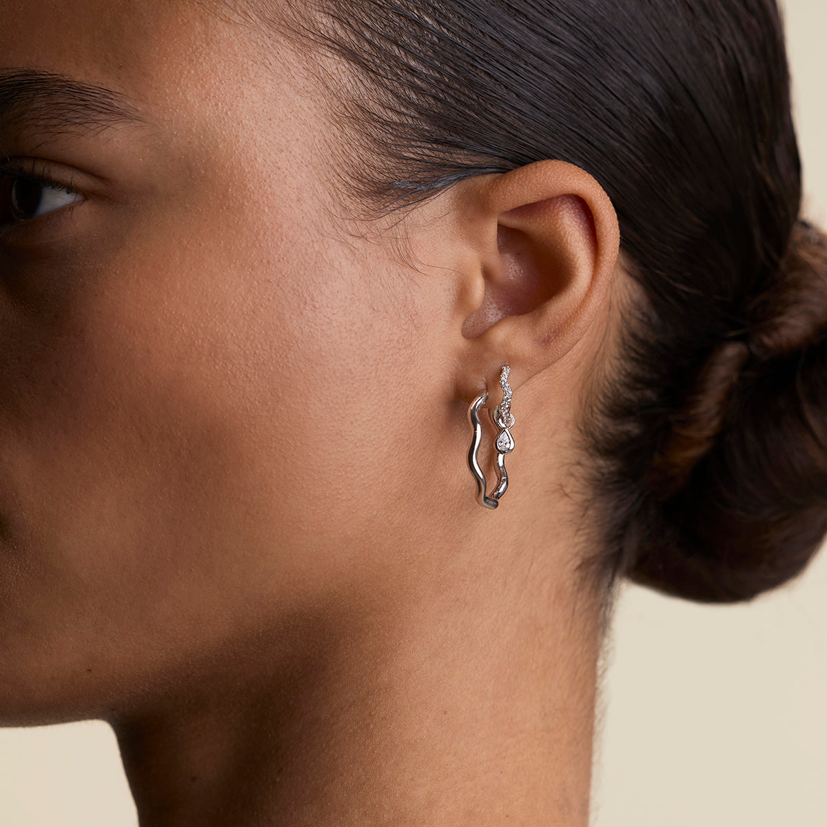 Scalloped Large Hoops in Silver