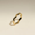 Scalloped Band Ring in Gold