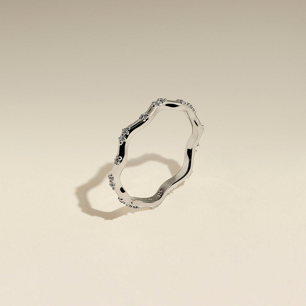Scalloped Crystal Band Ring in Silver