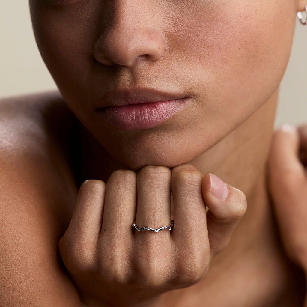 Scalloped Crystal Band Ring in Silver