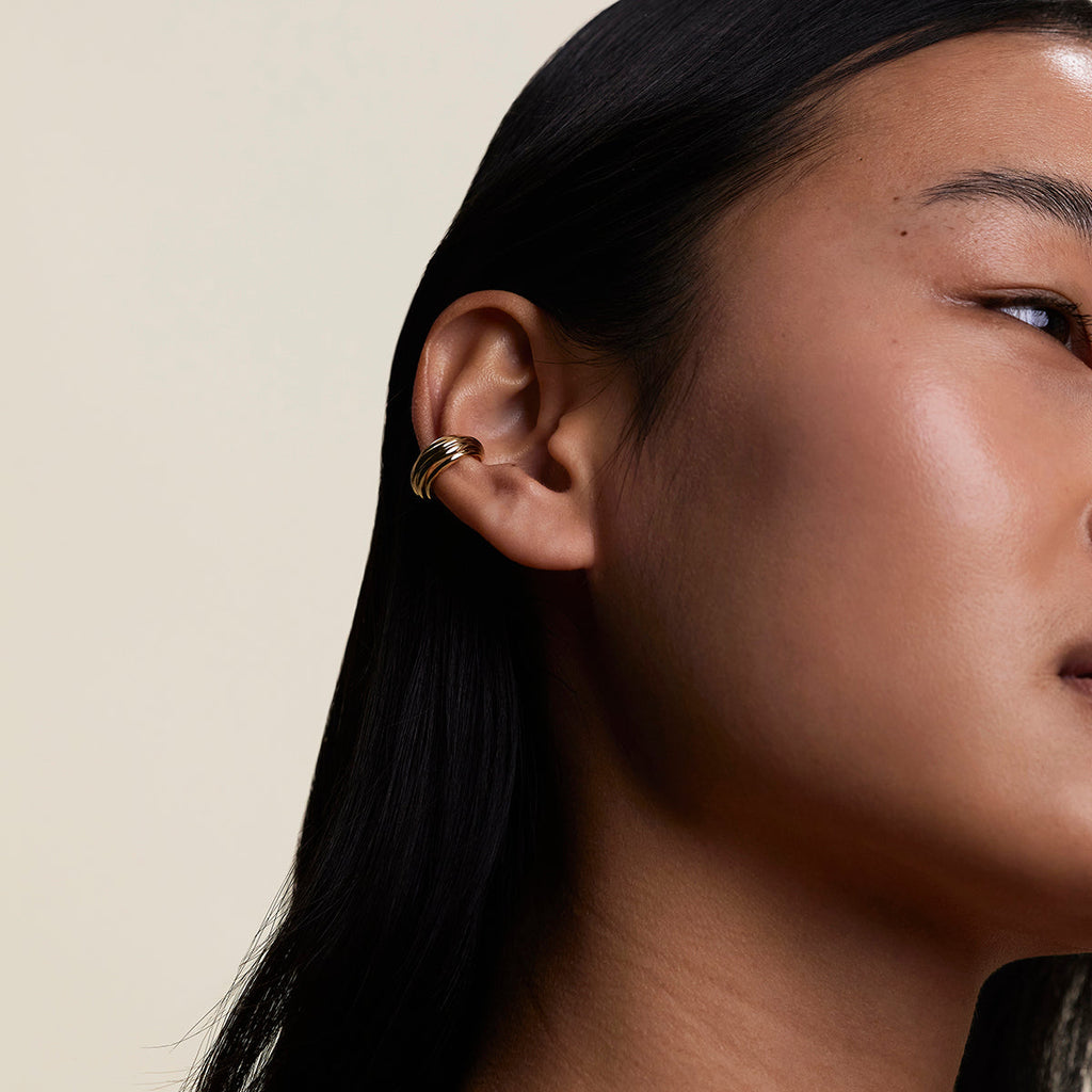 Ripple Wave Ear Cuff in Gold