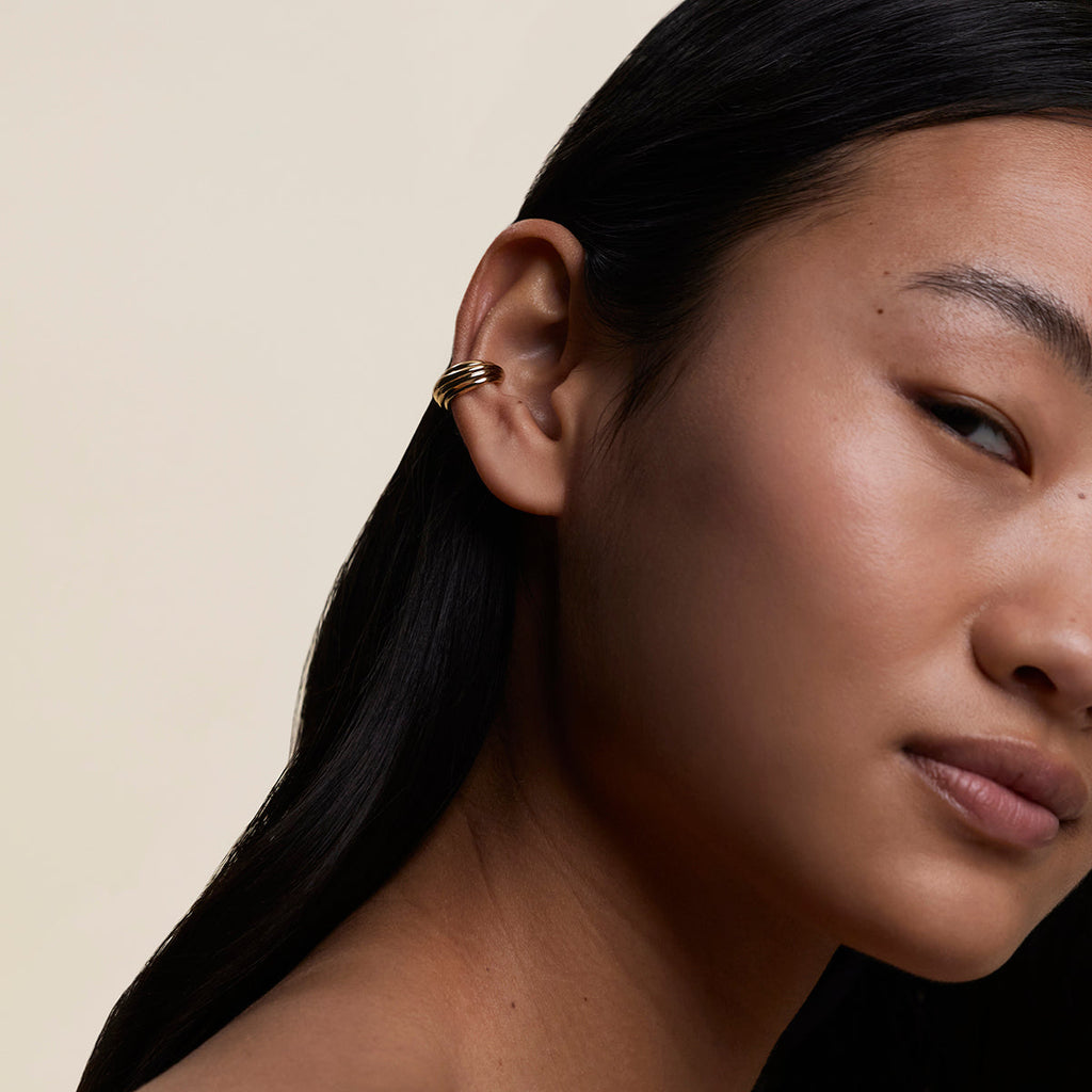Ripple Wave Ear Cuff in Gold