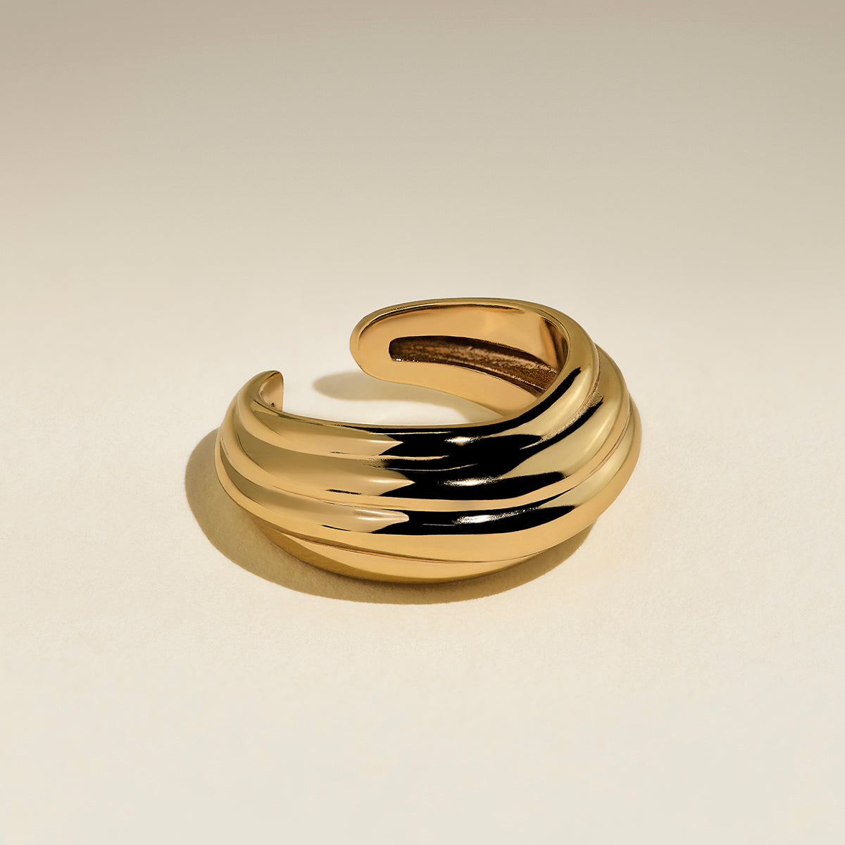 Ripple Wave Ear Cuff in Gold
