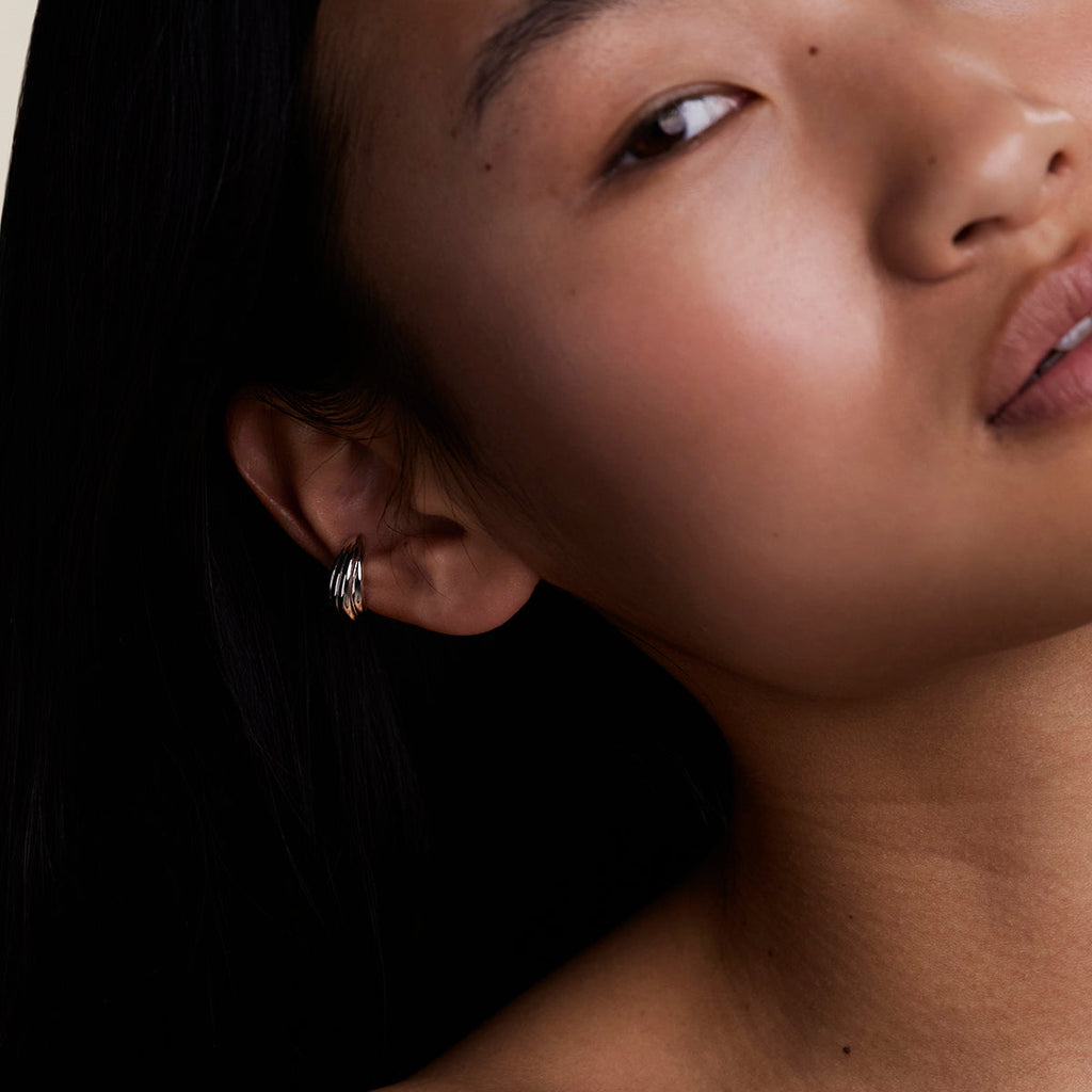 Ripple Wave Ear Cuff in Silver