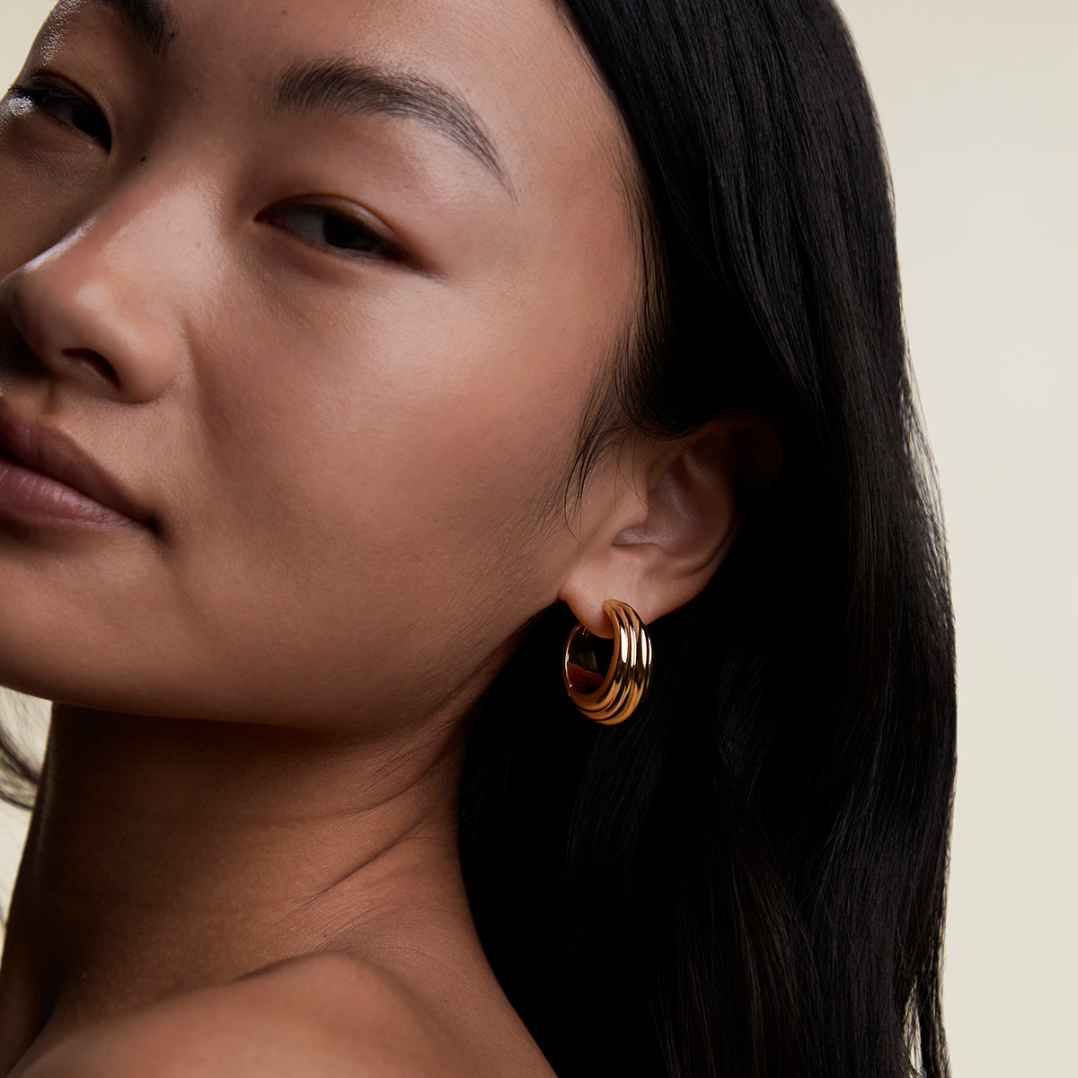 Ripple Wave Hoops in Gold