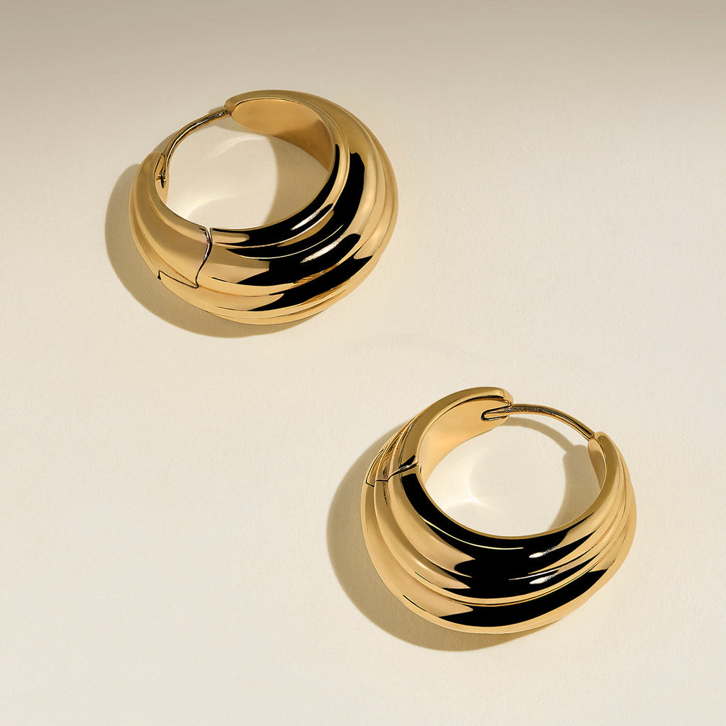 Ripple Wave Hoops in Gold