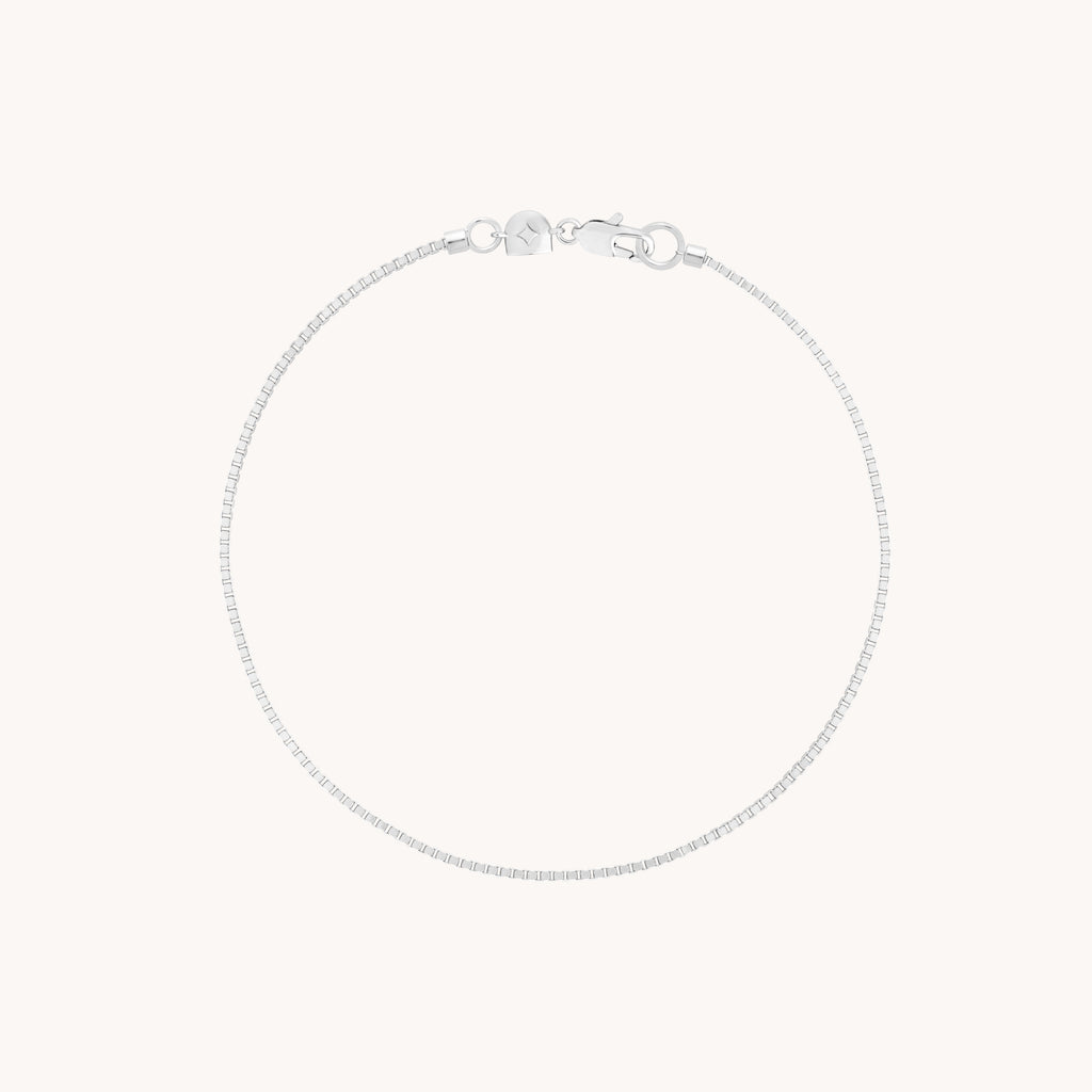 Essential Box Chain Bracelet in Silver