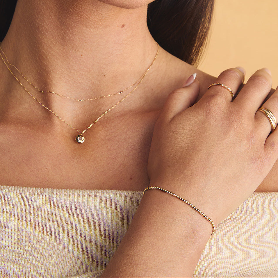 Beaded Bracelet in Solid Gold