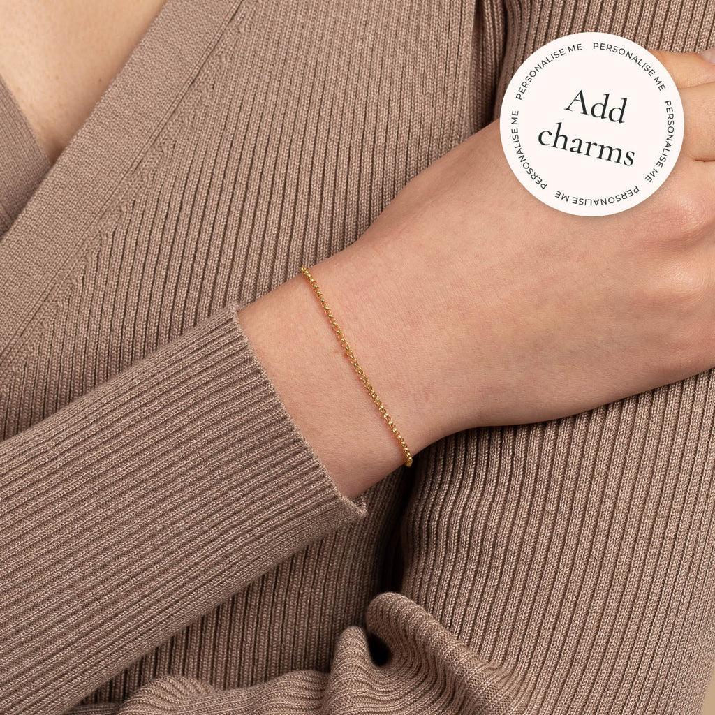 Chelsea Story Chain Bracelet in Solid Gold