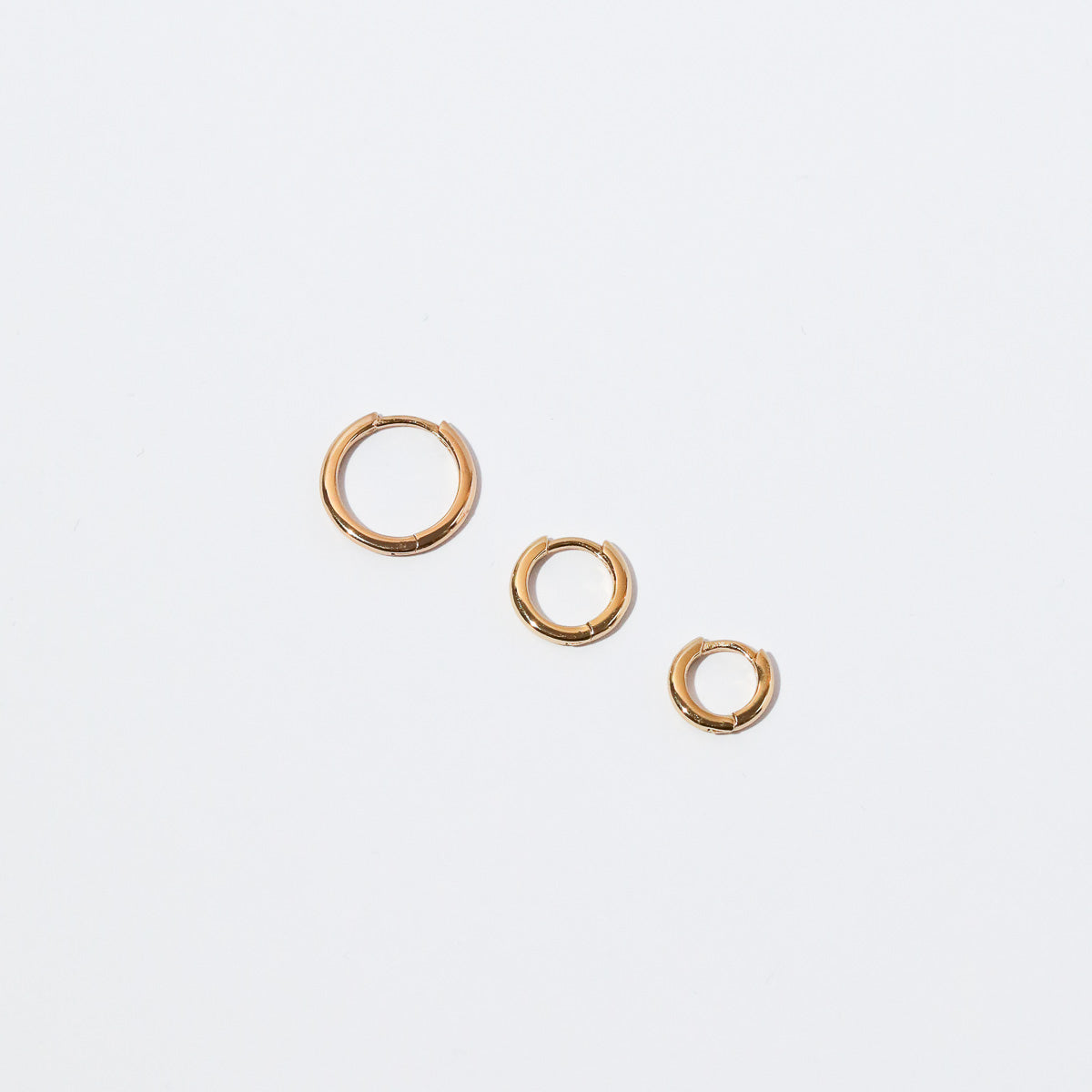 Essential 8mm Hoop in Gold