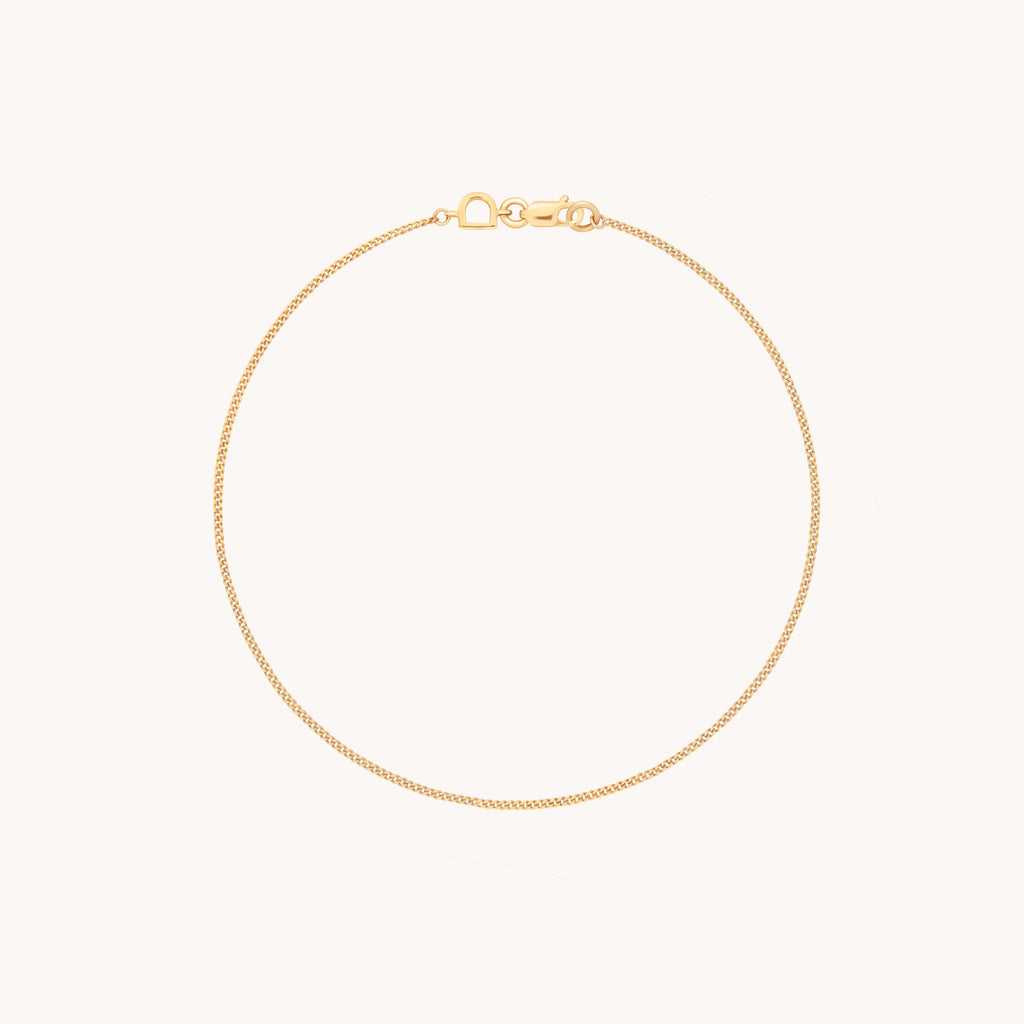 Miyu Story Chain Bracelet in Solid Gold